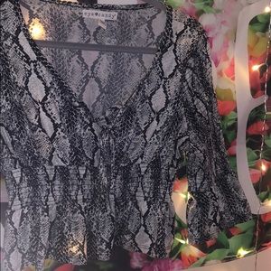 Snake Pattern top